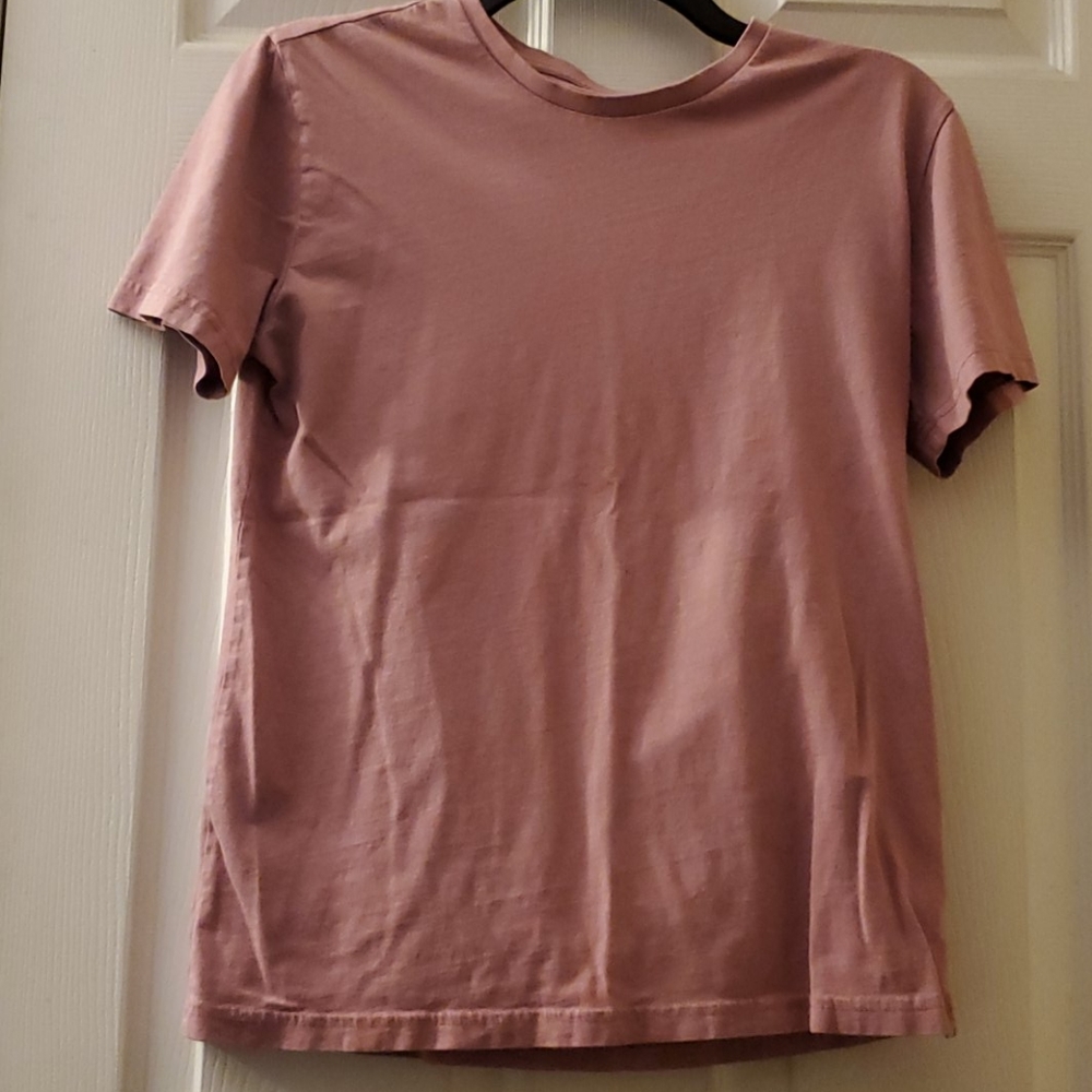 Forever 21 T-shirt